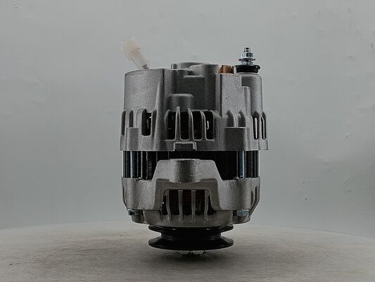 MITSUBISHI V2403 Auto Dynamo 12V 50A 1PK 3C08174010 3C08174011 31A6800400 A7T02071A voor KUBOTA