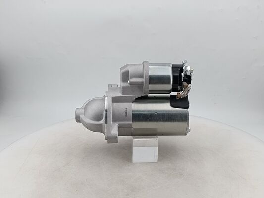 24V 8KW 11T motorstartermotor voor Isuzu dieselmotoren met accessoires