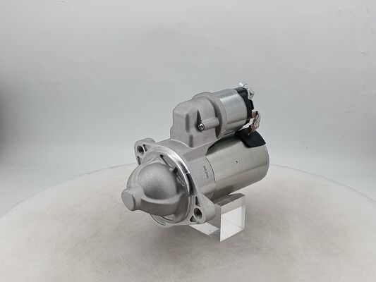 24V 8KW 11T motorstartermotor voor Isuzu dieselmotoren met accessoires