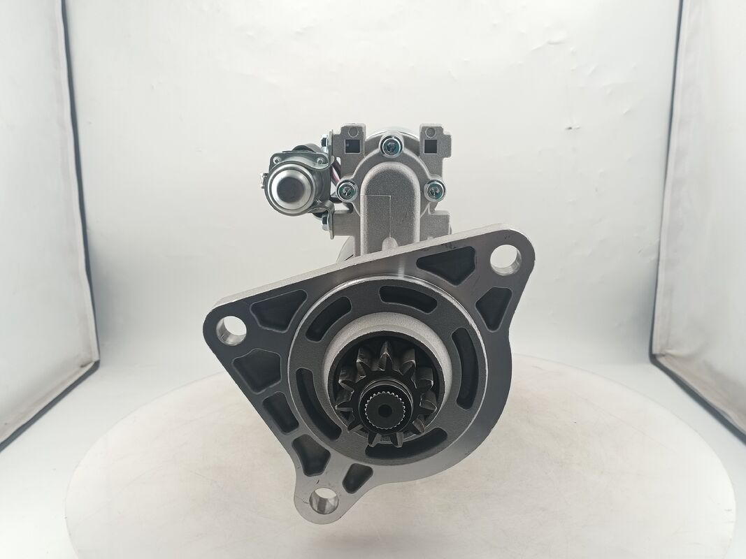 24V 8KW 11T motorstartermotor voor Isuzu dieselmotoren met accessoires